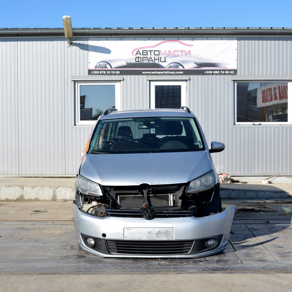 VW Touran 1.4 TSI 110 киловата 150 конски сили. Ръчна скоростна кутия 6 степена. Код на мотора CDGA. 16 цолови джанти