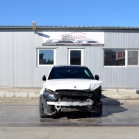 Mercedes C class W205 AMG optik 180 CDI 85 киловата 116 конски сили. Код на мотора R9MA50. Ръчна скоростна кутия 6 степенна. 17 цолови джанти