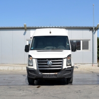 VW Crafter 2.5 TDI 120 киловата 163 конски сили. Ръчна скоростна кутия 6 степенна. Код на мотора CECB. 16 цолови джанти
