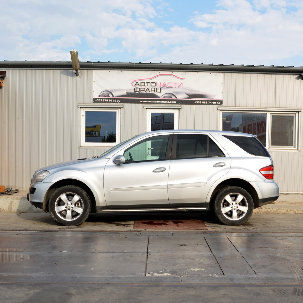 Mercedes ML W164 4.0 CDI 225 киловата 306 конски сили. Код на мотора 629912. 18 цолови джанти.