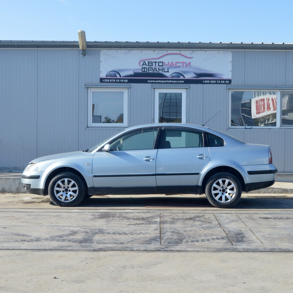 VW Passat 5 1.9 TDI 96 киловата 130 конски сили. Код на мотора AVF. Автоматична скоростна кутия. 15 цолови джанти.
