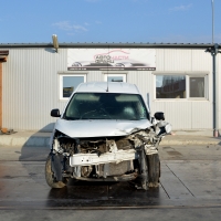 Dacia Dokker 1.6 LPG 80 киловата 109 конски сили. Код на мотора H4M740. Ръчна скоростна кутия 5 степенна. 15 цолови джанти.
