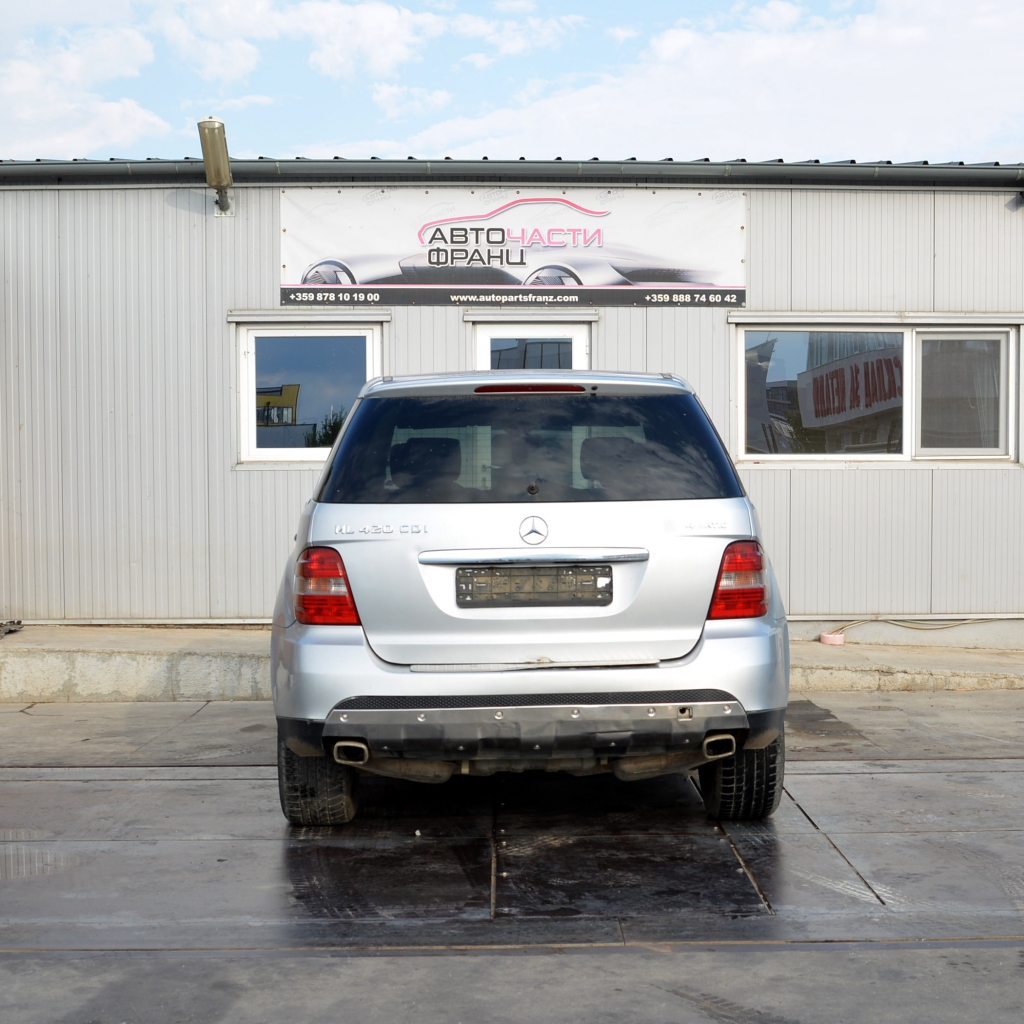 Mercedes ML W164 4.0 CDI 225 киловата 306 конски сили. Код на мотора 629912. 18 цолови джанти.