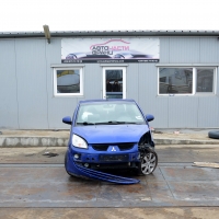 Mitsubishi Colt 1.5 i 80 киловата 109 конски сили. Ръчна скоростна кутия 5 степенна. 16 цолови джанти.