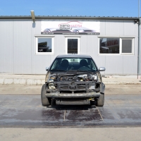VW Bora 1.4 16V 55 киловата 75 конски сили. Код на мотора AXP. Ръчна скоростна кутия 5 степенна. 15 цолови джанти