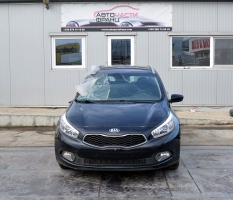 Kia Ceed 1.6 CRDI 94 киловата 128 конски сили. Код на мотора D4FB. Ръчна скоростана кутия 6 степенна. 16 цолови джанти. Kia Ceed 1.6 CRDI 94 киловата 128 конски сили. Код на мотора D4FB. Ръчна скоростана кутия 6 степенна. 16 цолови джанти.