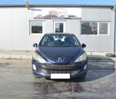 Peugeot 308 1.6 i 88 киловата 120 конски сили. Ръчна скоростна кутия 5 степенна. Код на мотора 5FW. 16 цолови джанти. Peugeot 308 1.6 i 88 киловата 120 конски сили. Ръчна скоростна кутия 5 степенна. Код на мотора 5FW. 16 цолови джанти.