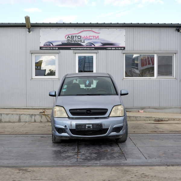 Opel Meriva A 1.7 CDTI 74 киловата 100 конски сили. Тип на мотора Z17DTH. Ръчна скоростна кутия 5 степенна. 15 цолови джанти