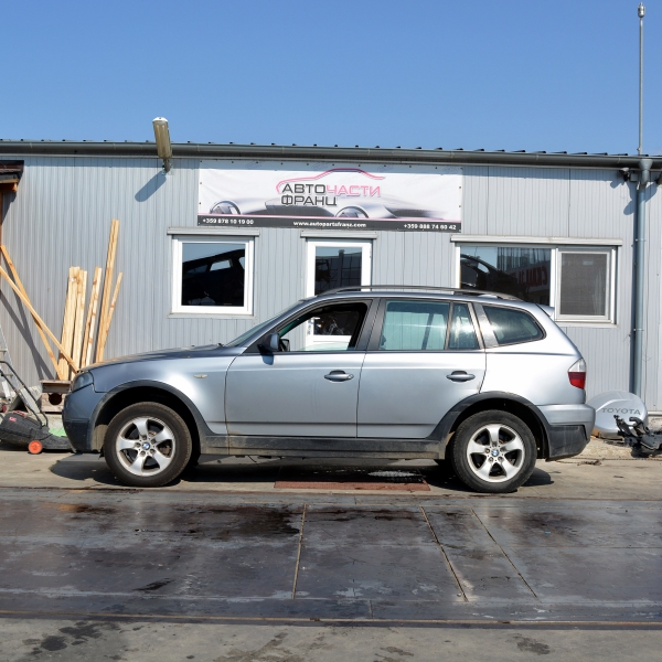 BMW X3 E83 2.0 D 110 киловата 150 конски сили. Код на мотора 204D4. Ръчна скоростна кутия 6 степена. Алуминиеви джанти 17 цола