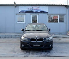 BMW E91 Facelift 2.0 xDrive 135 киловата 184 конски сили. Код на мотора N47D20C. Ръчна скоростна кутия 6 степенна. 17 цолови джанти