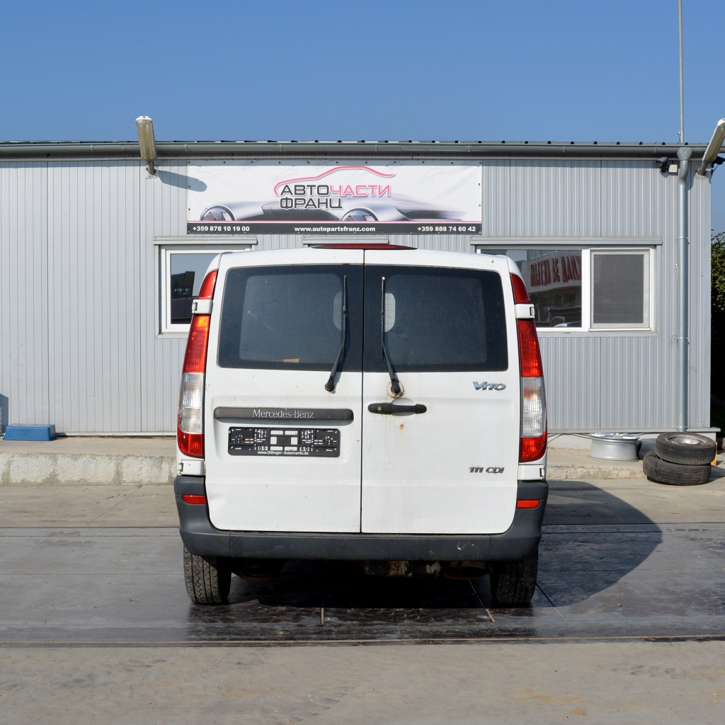 Mercedes Vito 2.2 CDI 110 киловата 150 конски сили. Код на мотора 646982. Ръчна скоростна кутия 6 степенна. 16 цолови джанти.