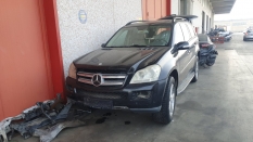 Mercedes Gl X164 450 i 250 киловата 340 конски сили. Код на мотора 273923
