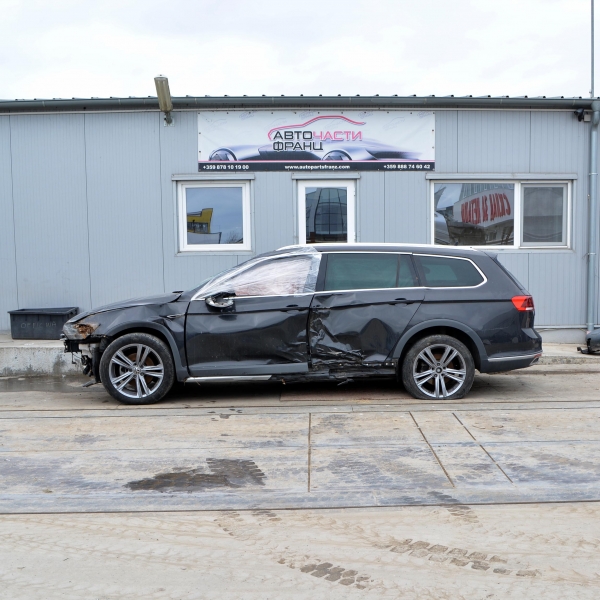 VW Passat VIII Alltrack facelift 2.0 TDI 147 киловата 190 конски сили. Автоматична скоростна кутия.18 цолови джанти