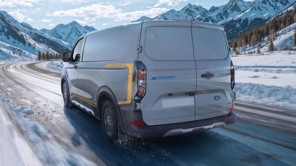 Ford E-Transit Custom и E-Tourneo Custom получиха подобрена батерия и задвижване на всички колела