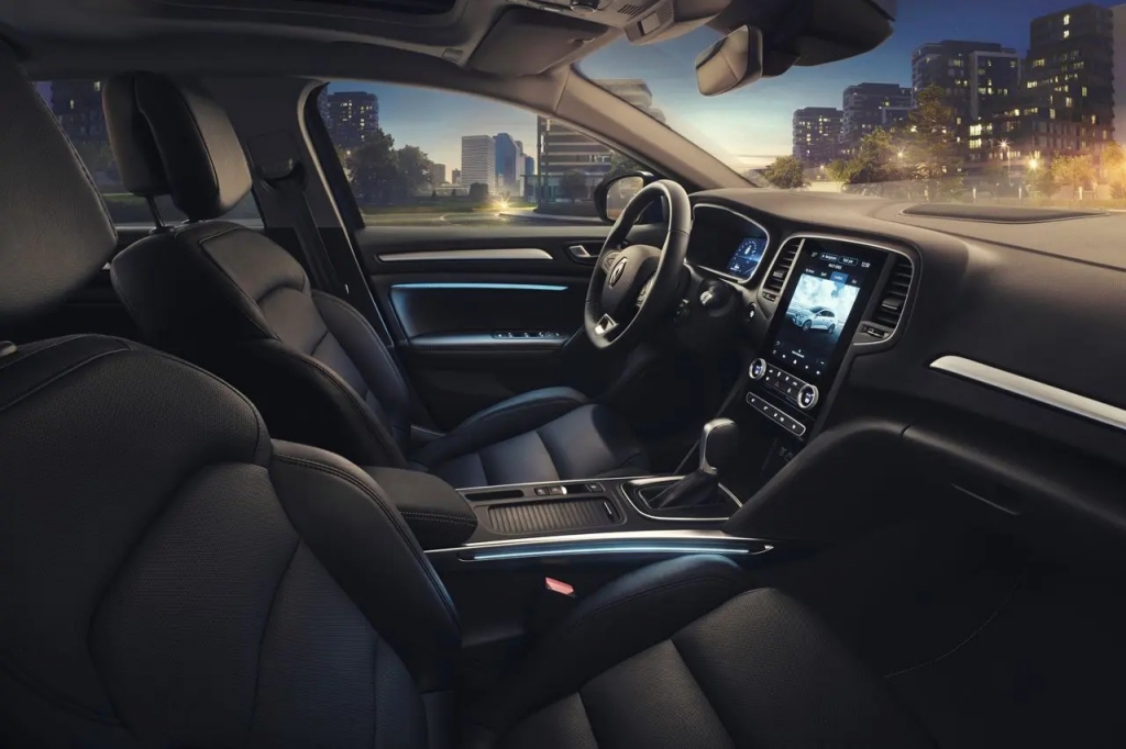 Седан Renault Megane за Европа: сега и с дизел