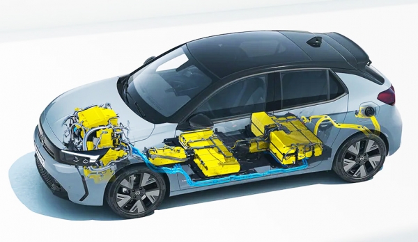 Хечбек Opel Corsa: рестайлинг и разширена електрификация