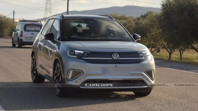 Достъпен електрически кросоувър на Volkswagen е забелязан без камуфлаж