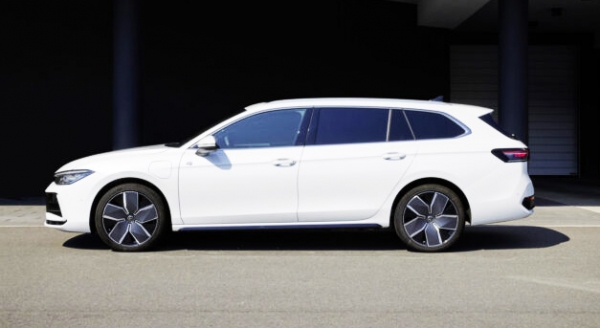 Volkswagen стартира продажбите на комби Passat от ново поколение в Европа