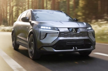 Mitsubishi Eclipse Cross е обновен по примера на френския си аналог