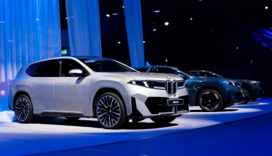 Новият електрически автомобил BMW IX3 открива ерата на Neue Klasse