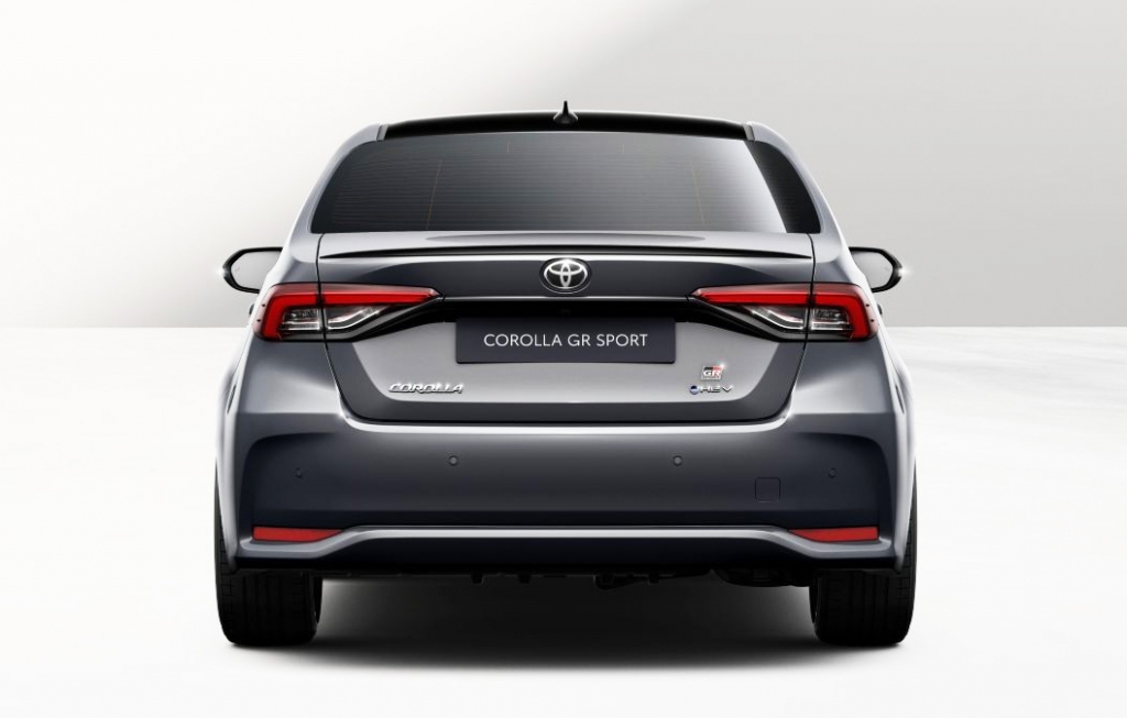 Обновената Toyota Corolla: версии за Европа