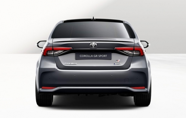 Обновената Toyota Corolla: версии за Европа