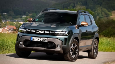 Кросоувърът Renault Duster 2025 очаква актуализация: подготвя се хибриден кросоувър със задвижване на всички колела 