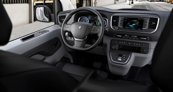 Peugeot e-Expert сподели данни за динамиката