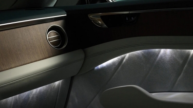Bentley разработи уникални материали за облицовка за първия си електрически автомобил