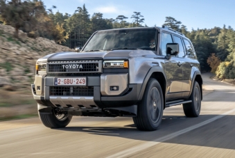 Toyota Land Cruiser за Европа: ван и дизелов хибрид