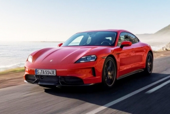Porsche Taycan получи фалшива скоростна кутия и по-дълъг пробег