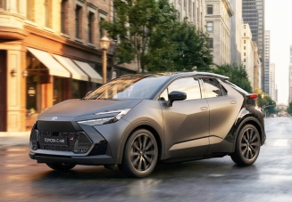 Юбилейният Toyota C-HR GR Sport за Европа получи матово купе и 20-инчови джанти