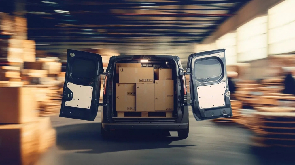 Renault представя просторен електрически ван Trafic E-Tech Electric