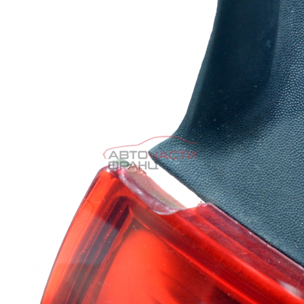 Ляв стоп Renault Clio III 1.2 16V 75 конски сили 89035079