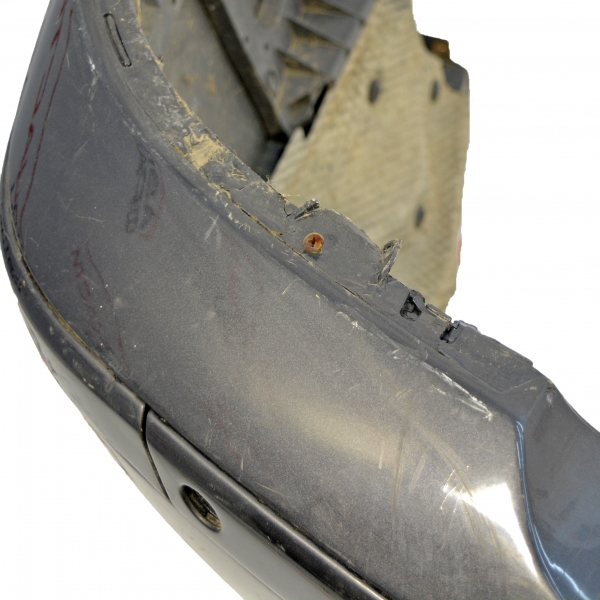 Задна броня BMW E65 3.0D 218 конски сили