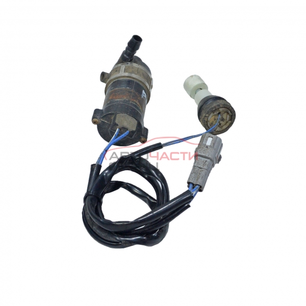 Помпичка измиване фар Mitsubishi Pajero III 3.2 Di-D 160 конски сили 2000г