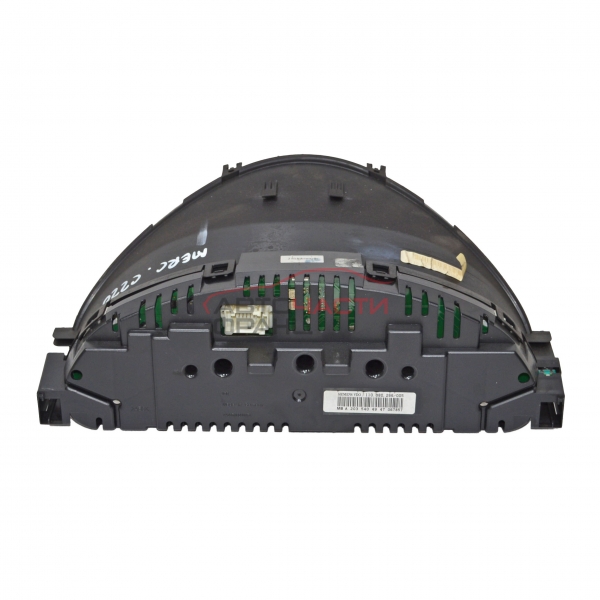 Километражно табло Mercedes C Class W203 2.2 CDI 143 конски сили A2035404947