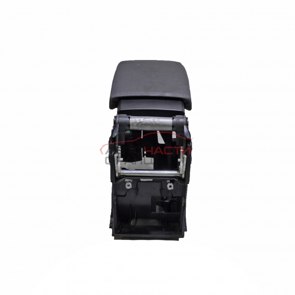 Подлакътник VW Golf 5 1.6 FSI 115 конски сили