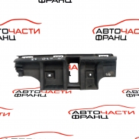 Ляв държач задна броня Volvo C30 1.6 D 109 конски сили 30657218