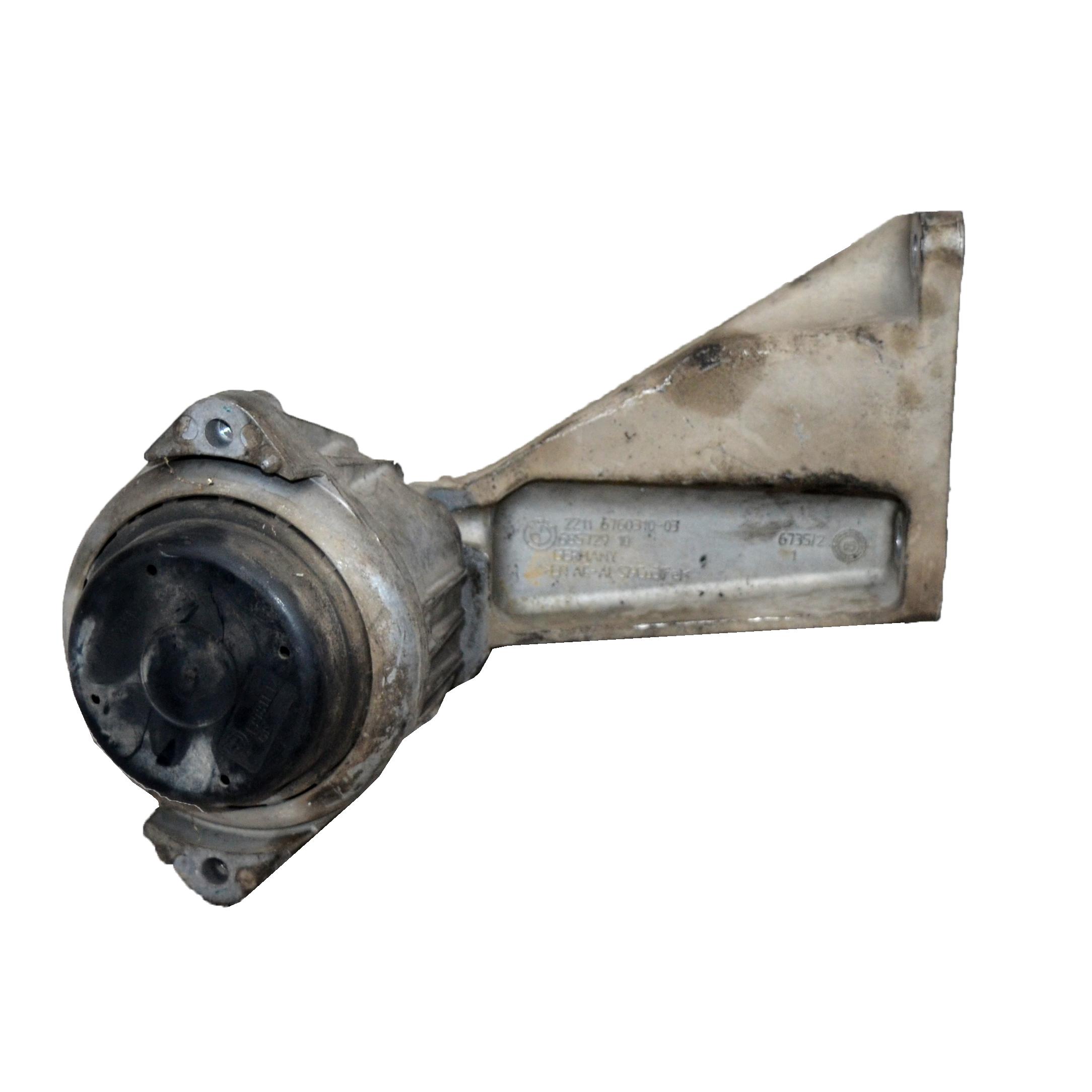 Десен тампон двигател BMW E87 2.0 D 163 конски сили