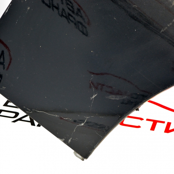 Преден десен калник BMW E91 2.0 D 163 конски сили