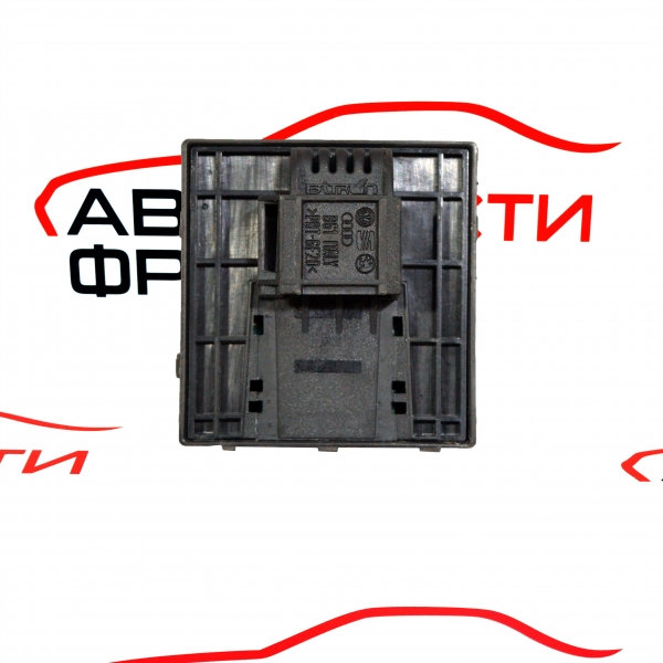 Панел бутони стъкло Audi A5 2.0 TDI quattro 190 конски сили 8K0959851A