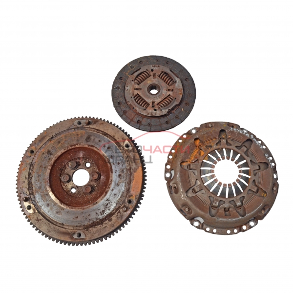 Съединител Toyota Yaris 1.0 Vvt-i 68 конски сили 2001г