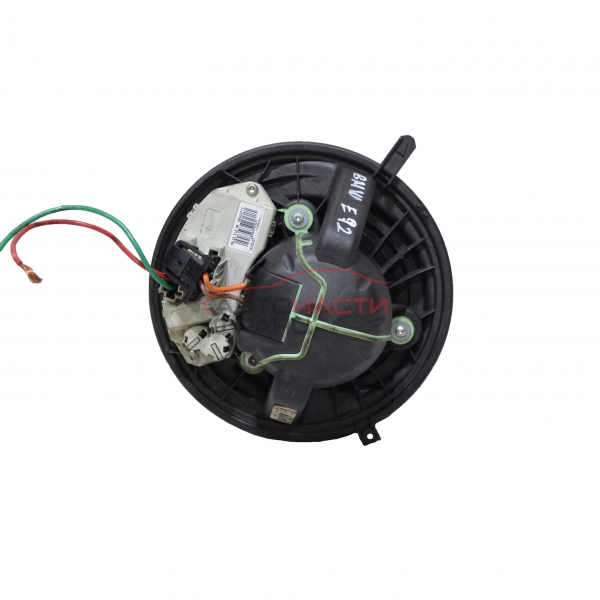 Вентилатор парно BMW E92 3.0D 286 конски сили 64116933663-08