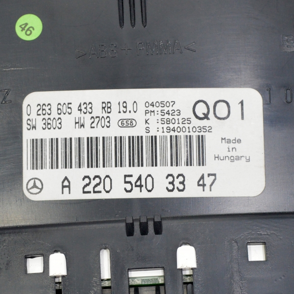 Километражно табло Mercedes S-Class W220 3.2 CDI 204 конски сили A2205403347