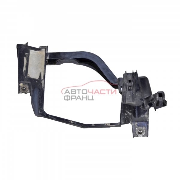 Конзола десен фар BMW E60 3.0 D 218 конски сили