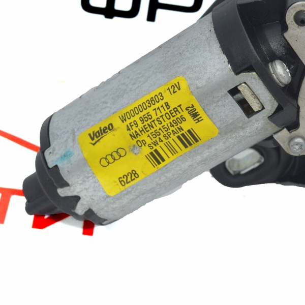 Моторче задна чистачка Audi A6 2.7 TDI 163 конски сили 4F9955711B