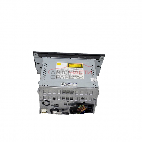 Радио CD Audi A4 2.0 TDI 170 конски сили 8T1035195H