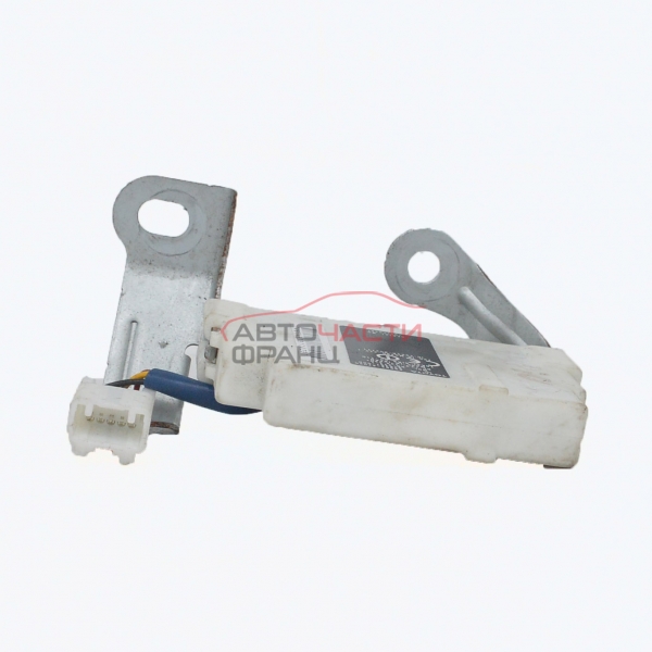 Модул отключване заключване врати Toyota Prius 1.5 78 конски сили 89992-47020