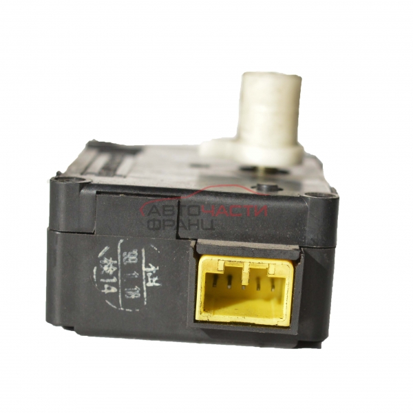 Моторче клапи климатик парно Audi A8 2.5 TDI 8D0820511